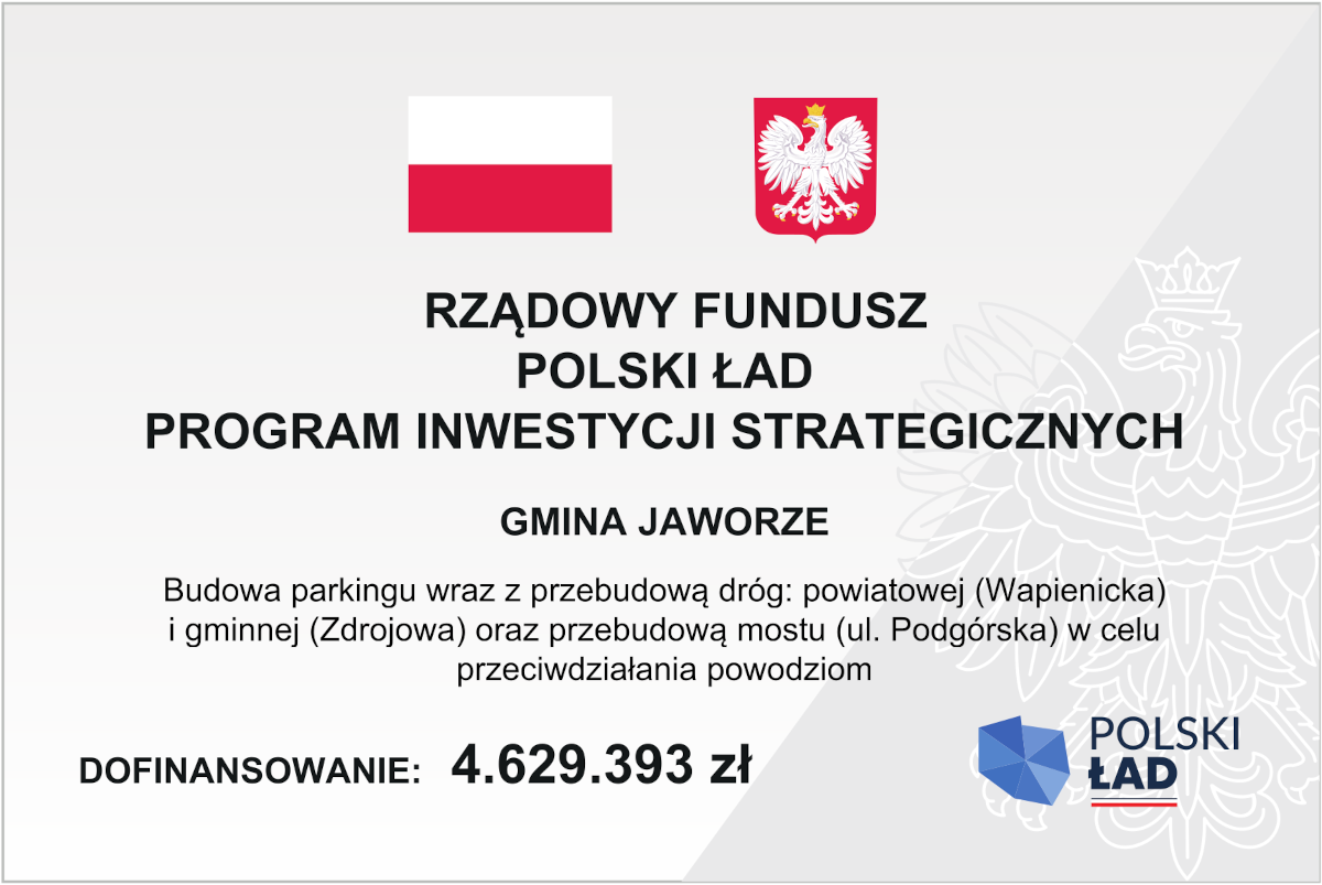 Tablica informacyjna ze szczegółami projektu - informacje powtórzone w treści artykułu.