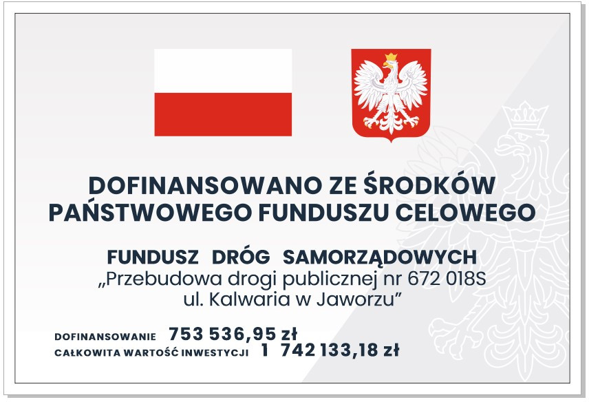 Tablica informacyjna z podanymi kwotami Funduszu Dróg Samorządowych