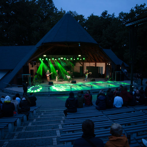 Obraz główny aktualności o tytule V Jaworzański Festiwal Młodzieży – muzyka, energia i wspólna zabawa w sercu Jaworza 