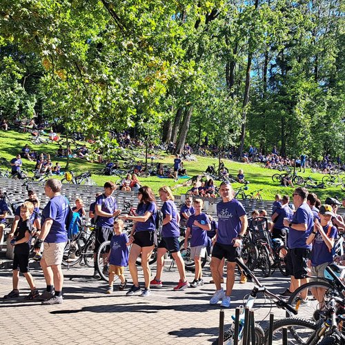 Obraz główny aktualności o tytule 55. Bielski Rodzinny Rajd Rowerowy – tysiące rowerzystów na trasie! 