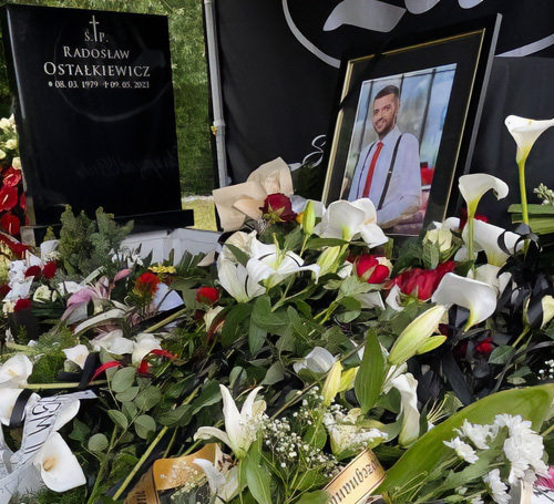 Obraz główny aktualności o tytule Ostatnie pożegnanie... 