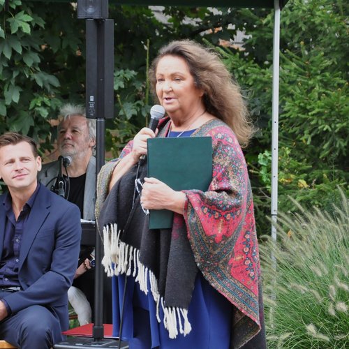 Obraz główny aktualności o tytule Jaworze jak zwykle – niezwykłe… W Nałężu wspominano twórczość Wieśka Dymnego 