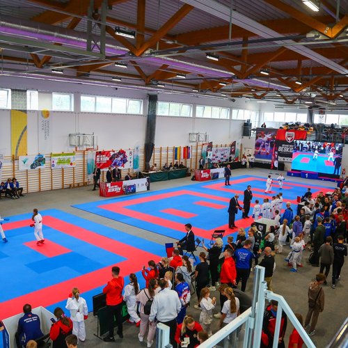 Obraz główny aktualności o tytule V Międzynarodowe Grand Prix Beskidów w Karate w Jaworzu 