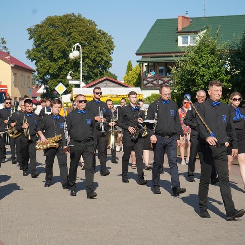 Obraz główny aktualności o tytule XV Ogólnopolski Przegląd Paradnych Orkiestr Dętych w Rowach. Glorieta z nagrodą 